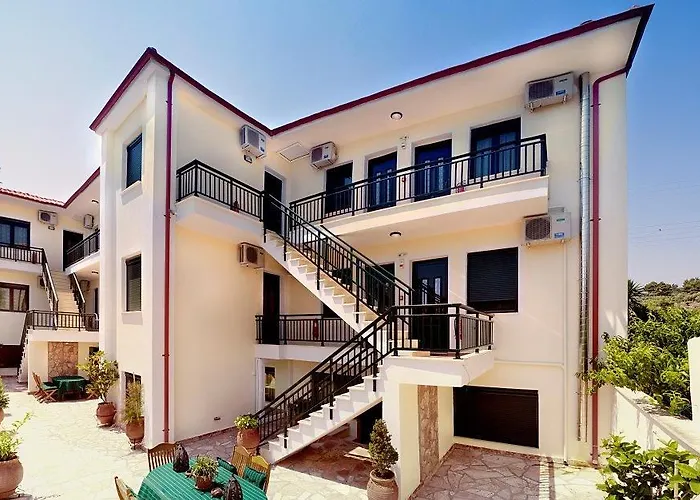 Avra Apartman