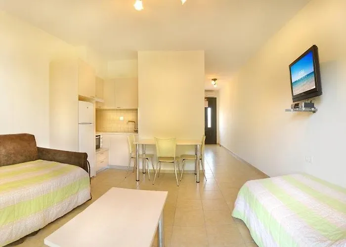 Apartman Avra